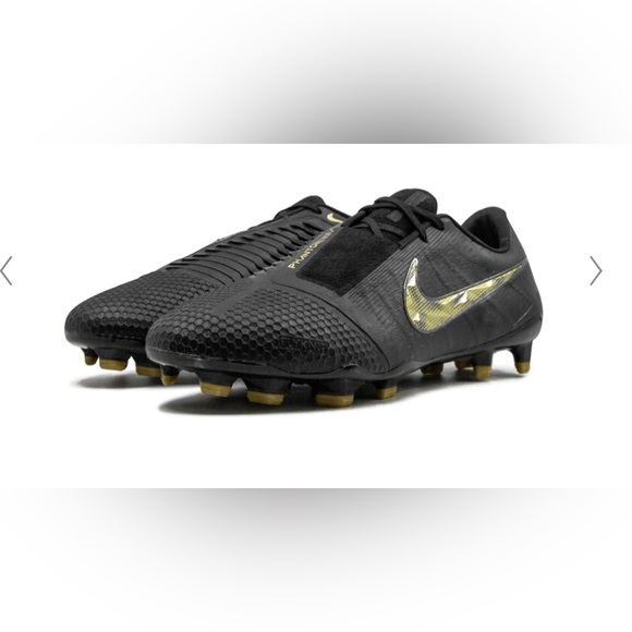 Nike Shoes - NIKE PHANTOM VENOM ELITE FG